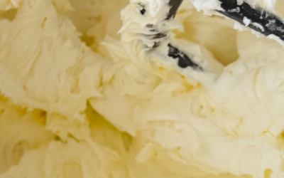 Vanilla Buttercream Frosting