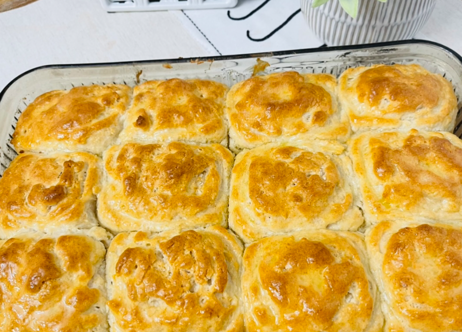 Easy 7-Up Biscuits